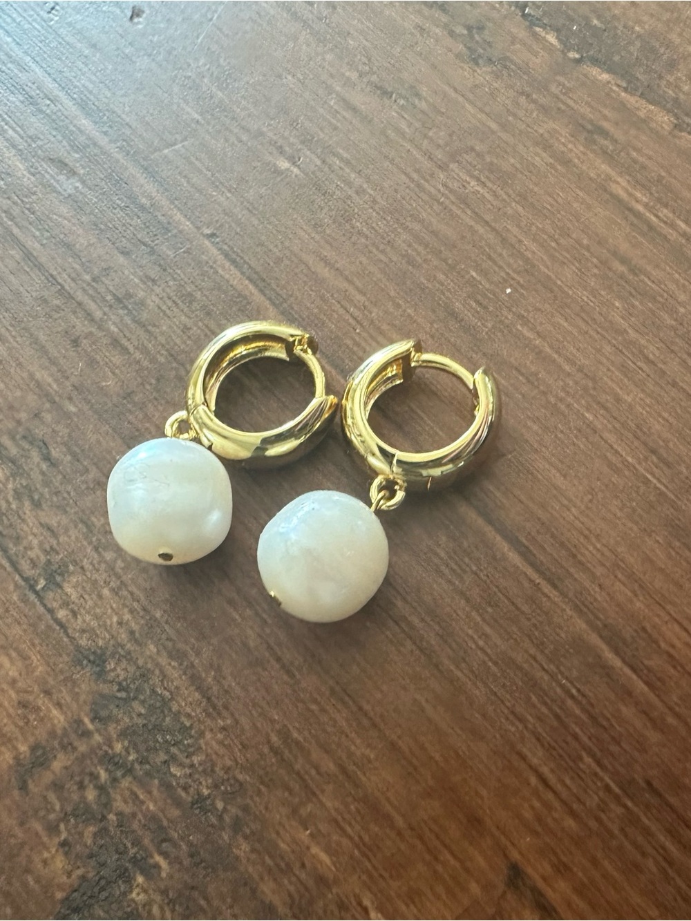 Gold Hoop Earrings with Pearls